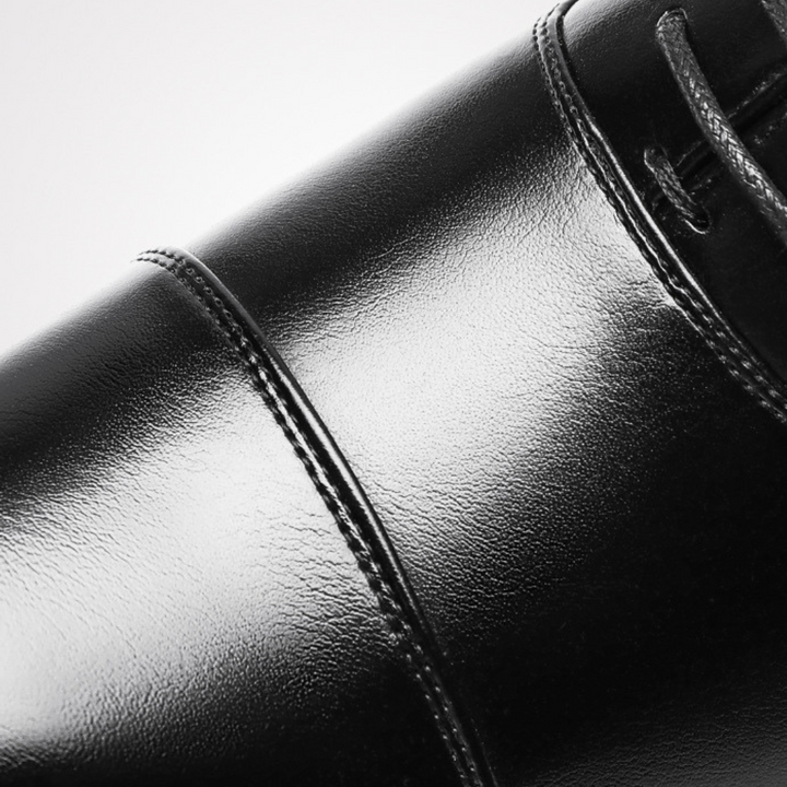 Mark | Classic Leather Shoes.