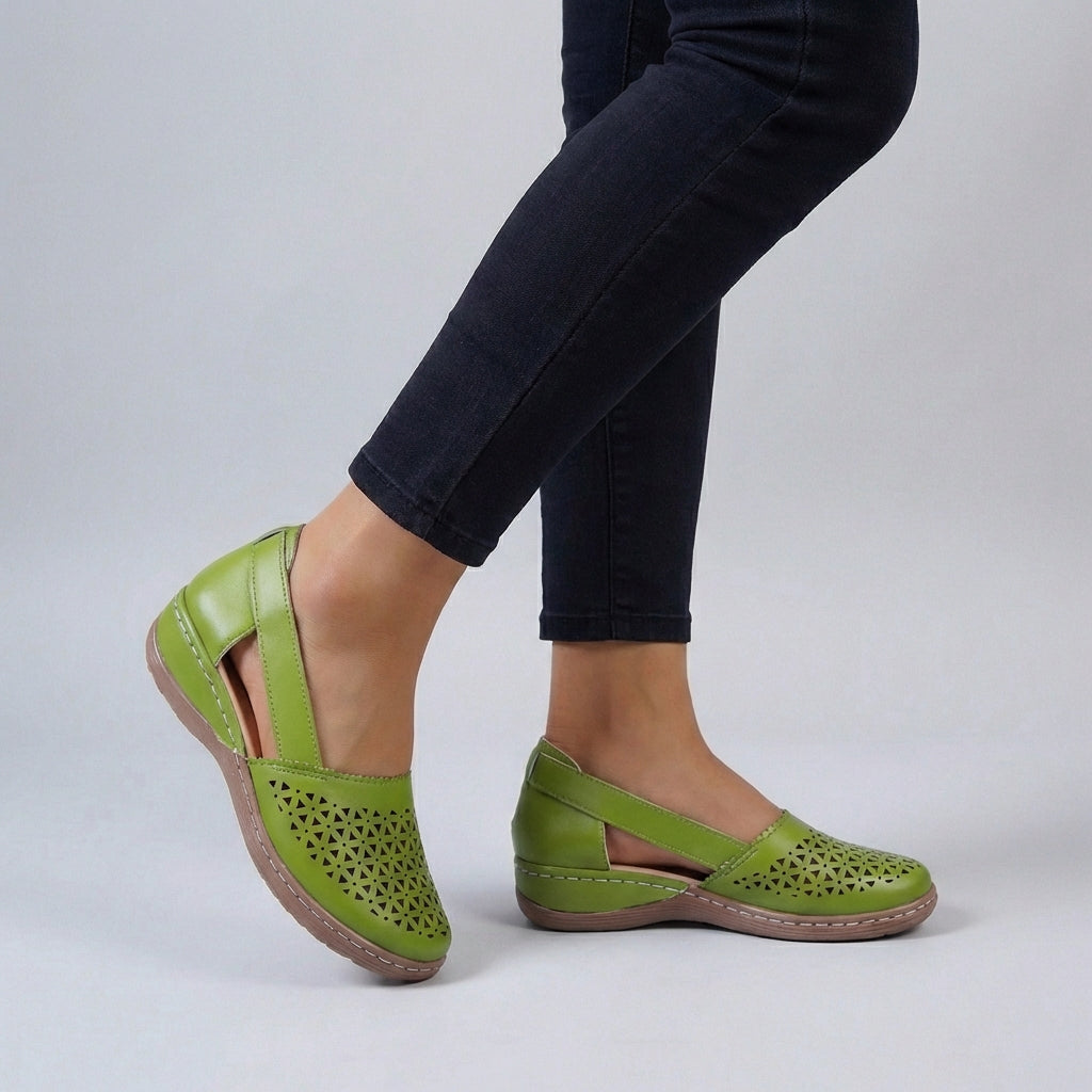 Sydney | Women’s Orthopedic Scalloped Cut-Out Comfort Sandals