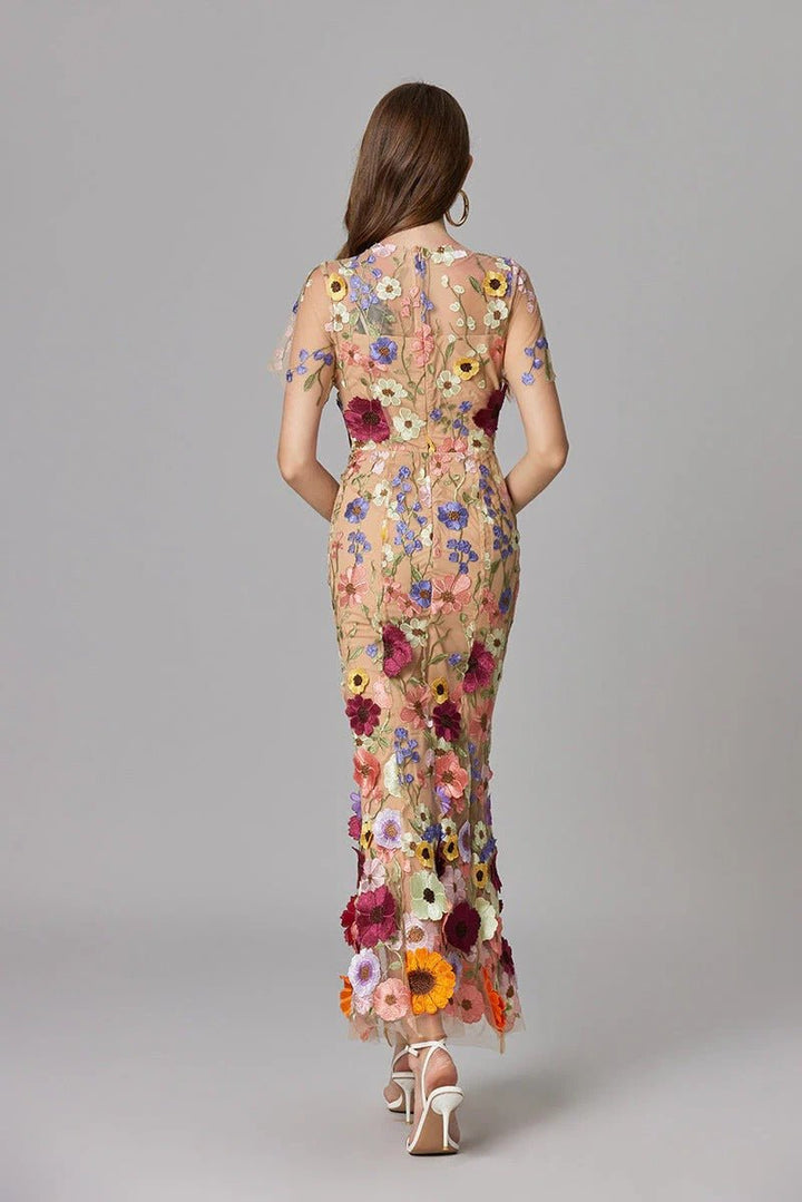 Women's Floral Applique Sleeveless Maxi Dress
