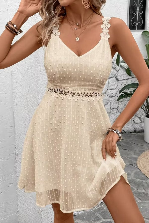 Women's Floral Lace-Waist Spaghetti Strap Mini Cocktail Dress - Apricot