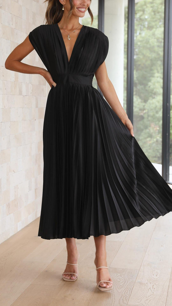 Kaitlyn | Women's Pleated V Neck Midi Wedding Guest Dress